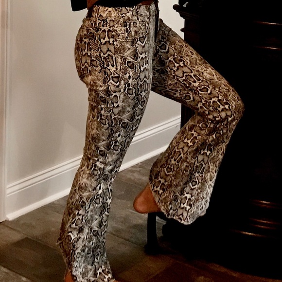 L&B Snakeskin Print Flare Jeans - Picture 8 of 8
